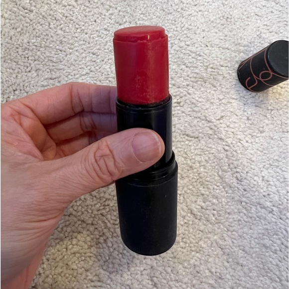 NARS Cosmetics The Multiple Blush Stick in "Beverly Hills" Lightly Used - Picture 2 of 4